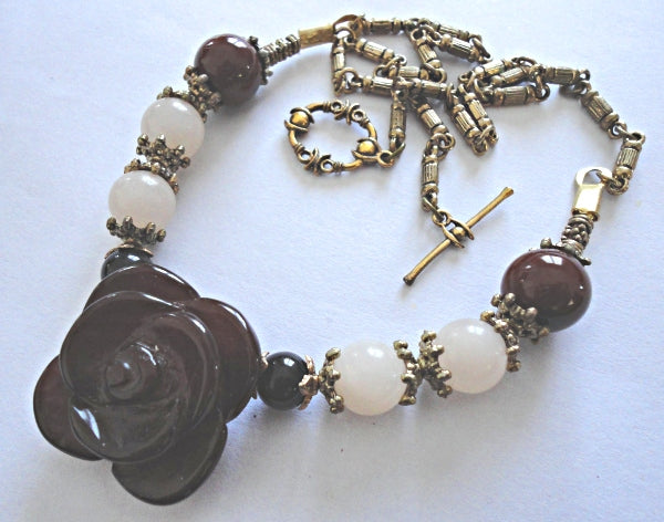 Parure agathes avec fleur