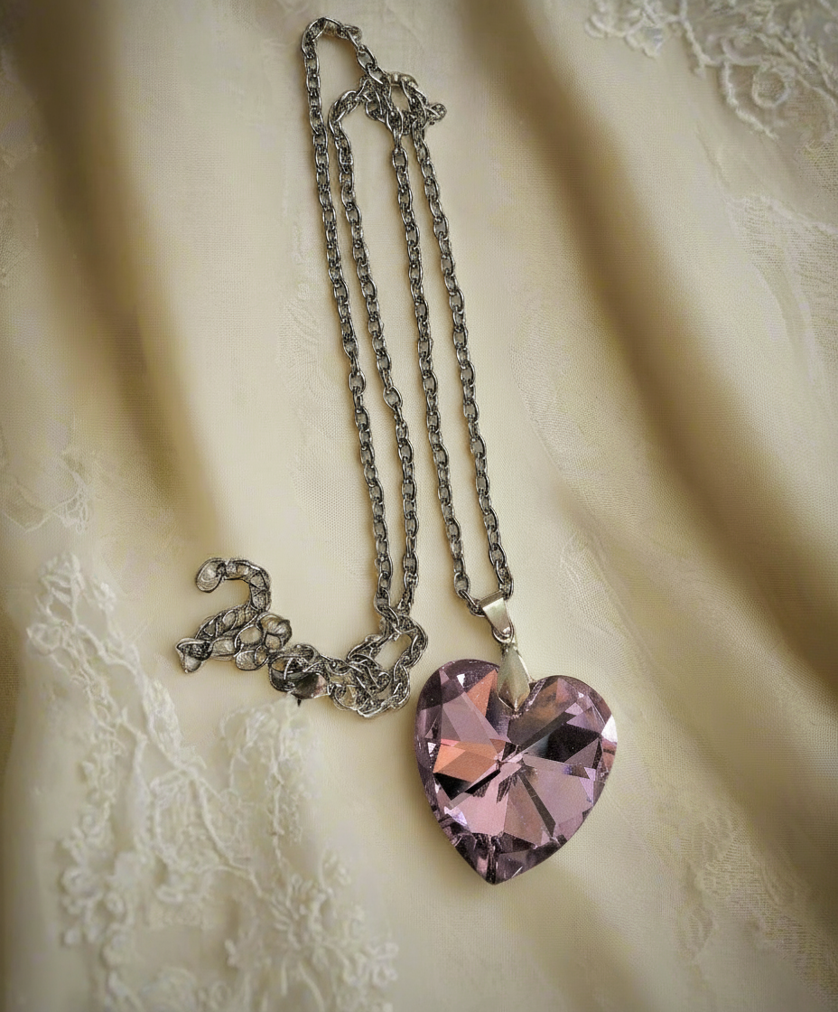 Pendentif coeur en cristal : choisissez votre couleur NACRELUNE pendentif