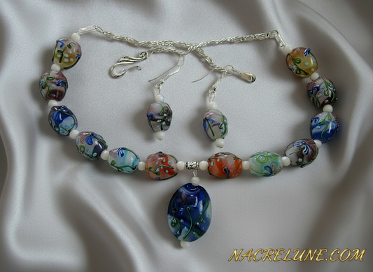 Parure en perles de verre décorées NACRELUNE parure