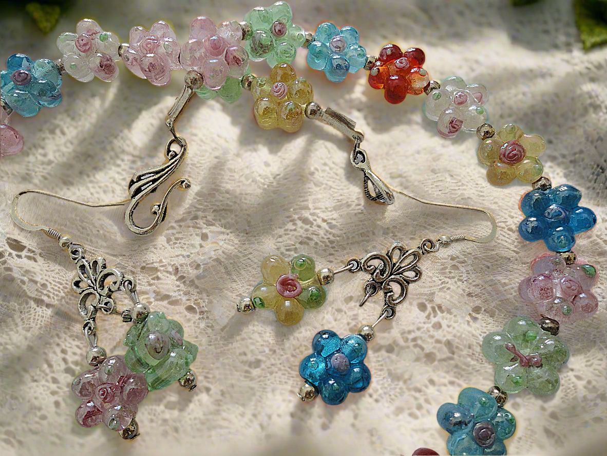 Parure de fleurs multicolores en résine