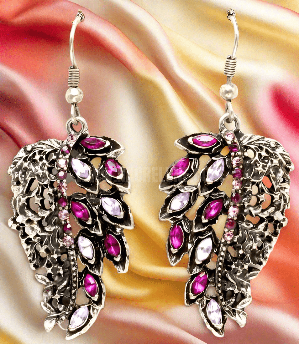 Boucles fantaisie strass en forme de feuilles
