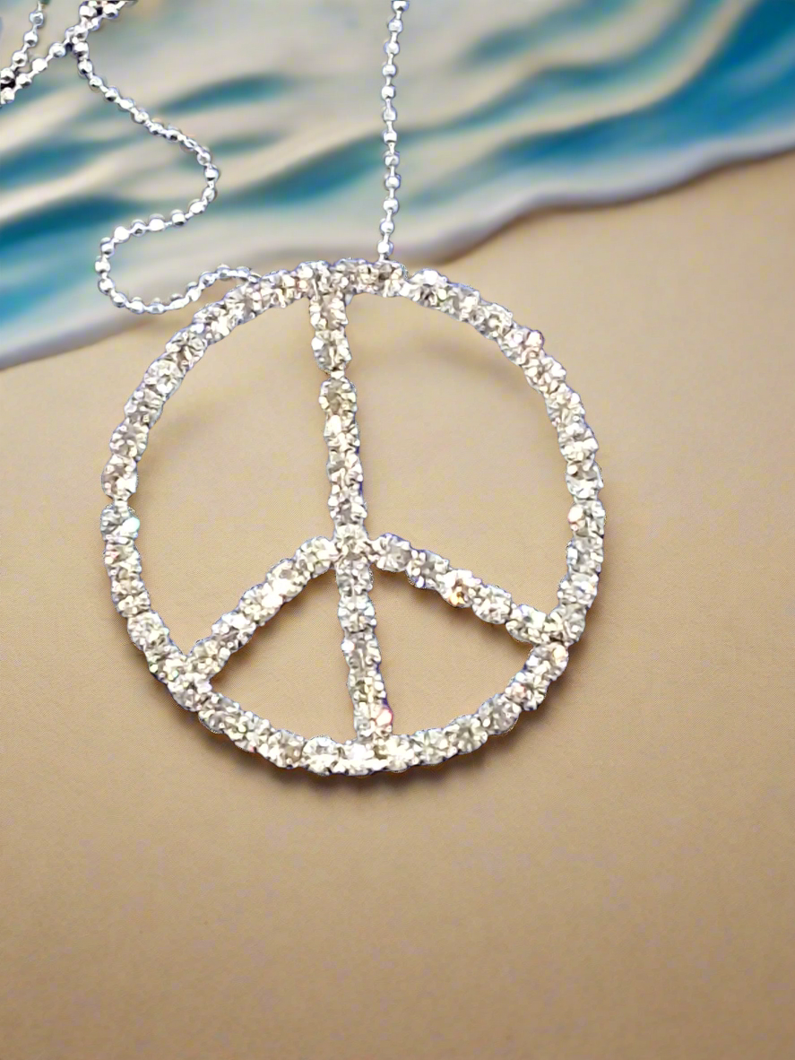 Pendentif en strass "peace and love"