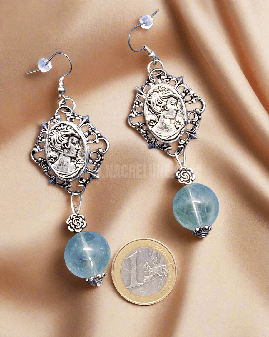 Boucles d'oreille en fluorite naturelle avec camée