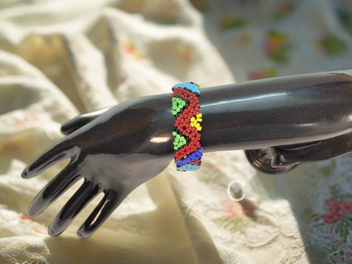 Bracelet fantaisie en perles de rocaille