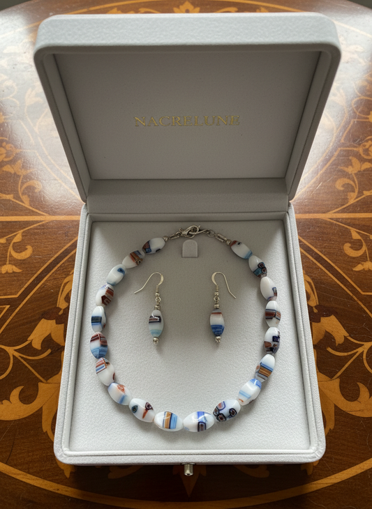 Parure en perles de verre blanc décorées multicolore NACRELUNE