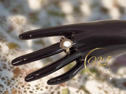 Bague en argent véritable avec marcassites et cabochon de nacre naturelle NACRELUNE Bague