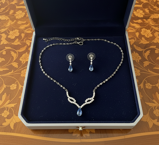 🎃👑Petite parure en strass avec pierre bleue NACRELUNE parure