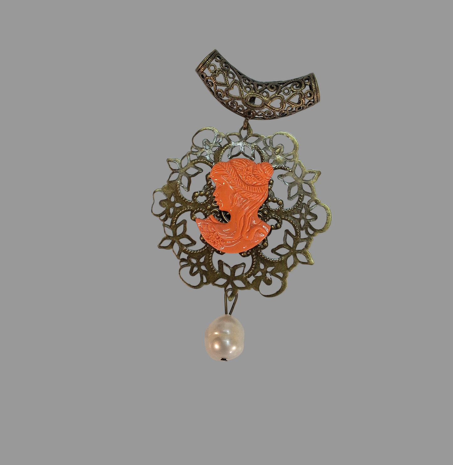 Pendentif en resine avec perle de culture NACRELUNE pendentif