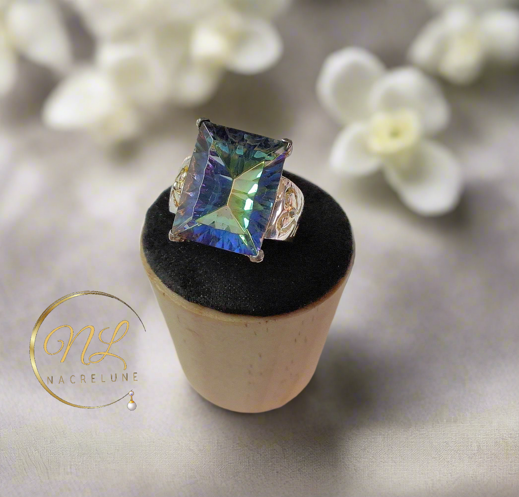 Bague en argent 925 avec topaze traitée "mystique" bleue NACRELUNE Bague