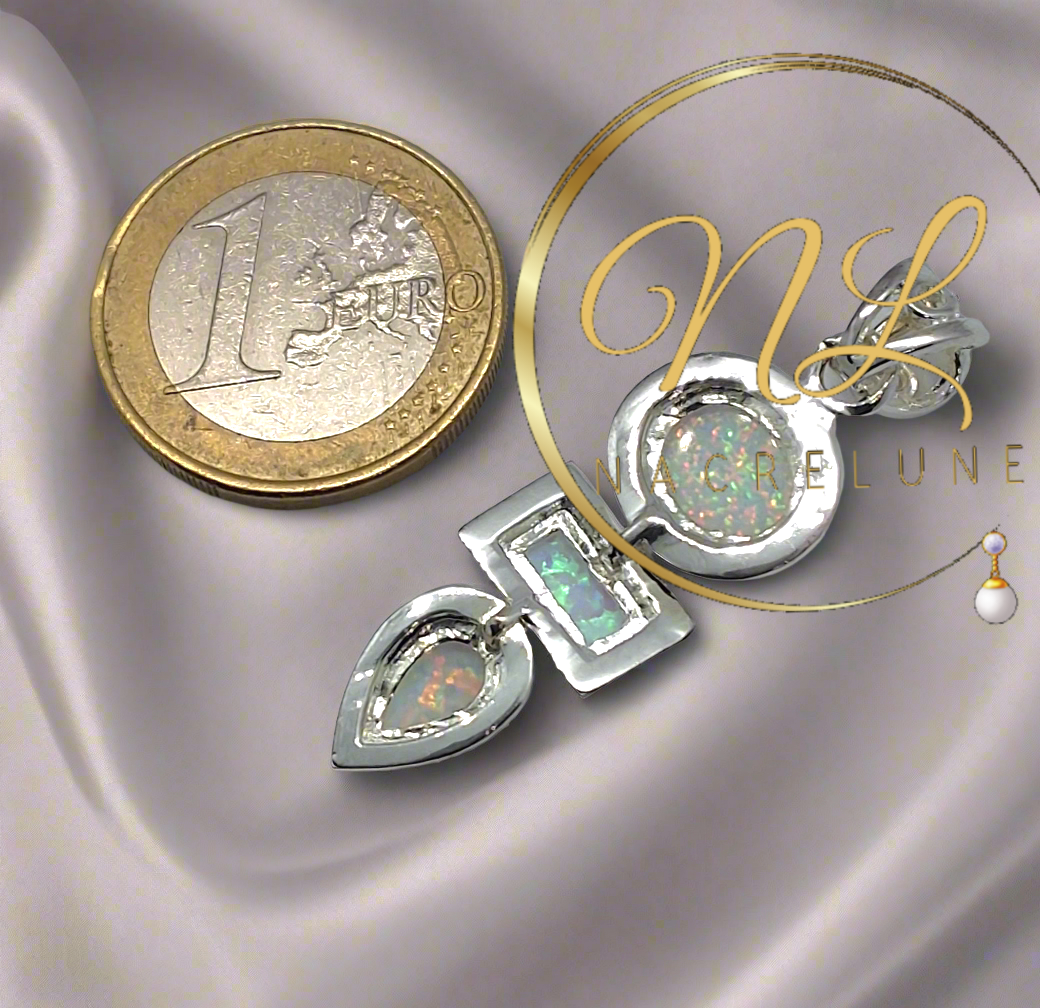 Pendentif en argent avec opale de synthèse
