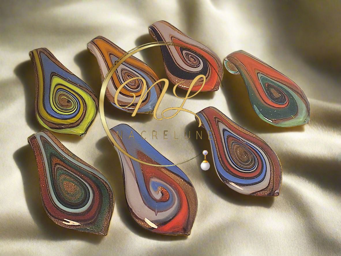 Pendentif en verre artistique coloré