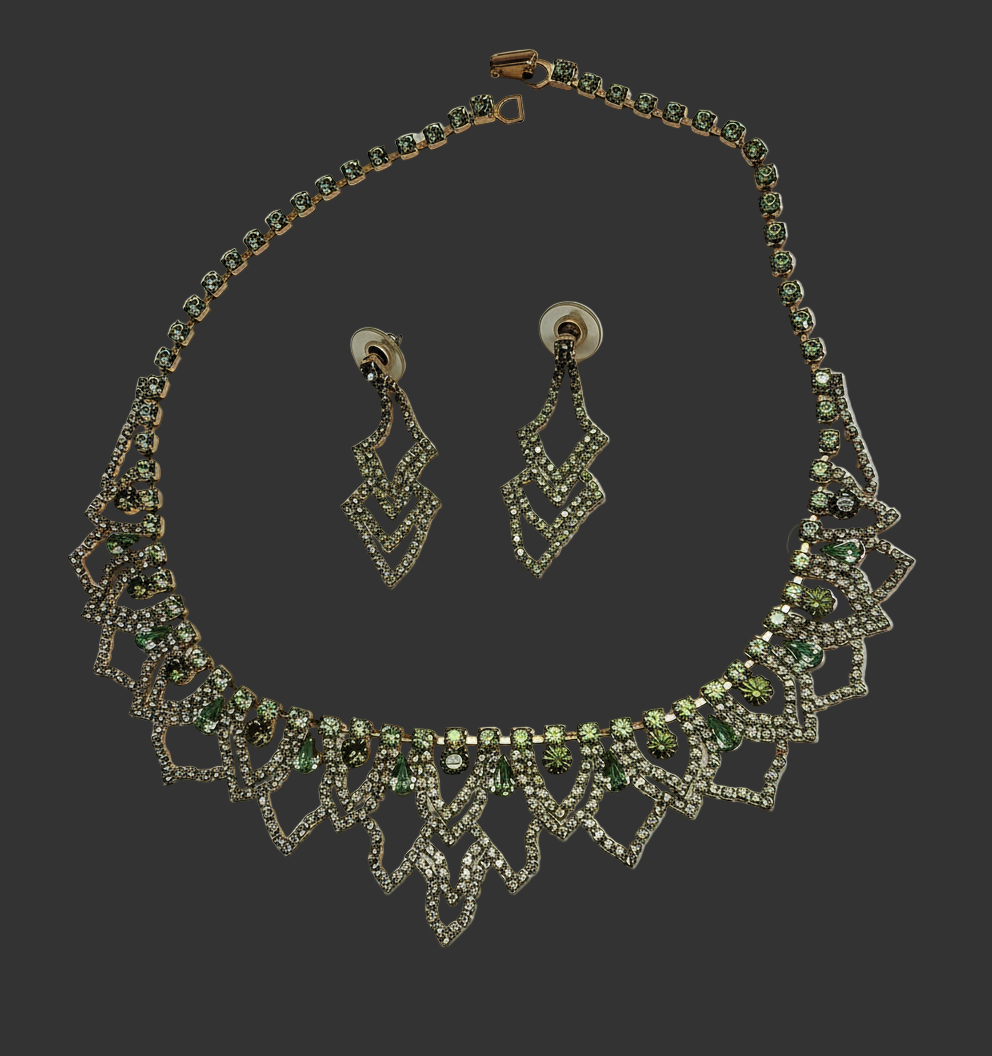 Parure sophistiquée en strass verts