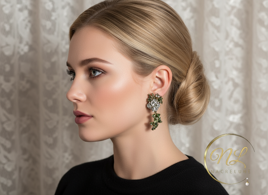 🎃Grandes boucles strass en forme de roses blanches NACRELUNE boucles d'oreille