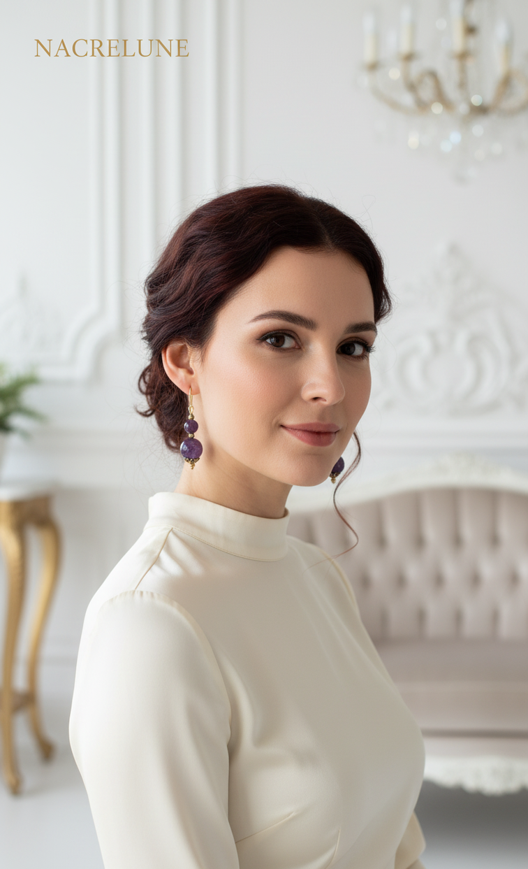 Boucles d'oreille en Améthyste – Monture Dorée & Intuition | NACRELUNE