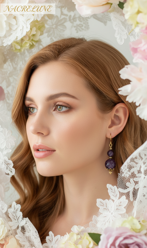 Boucles d'oreille en Améthyste – Monture Dorée & Intuition | NACRELUNE nacrelune.com boucles d'oreille