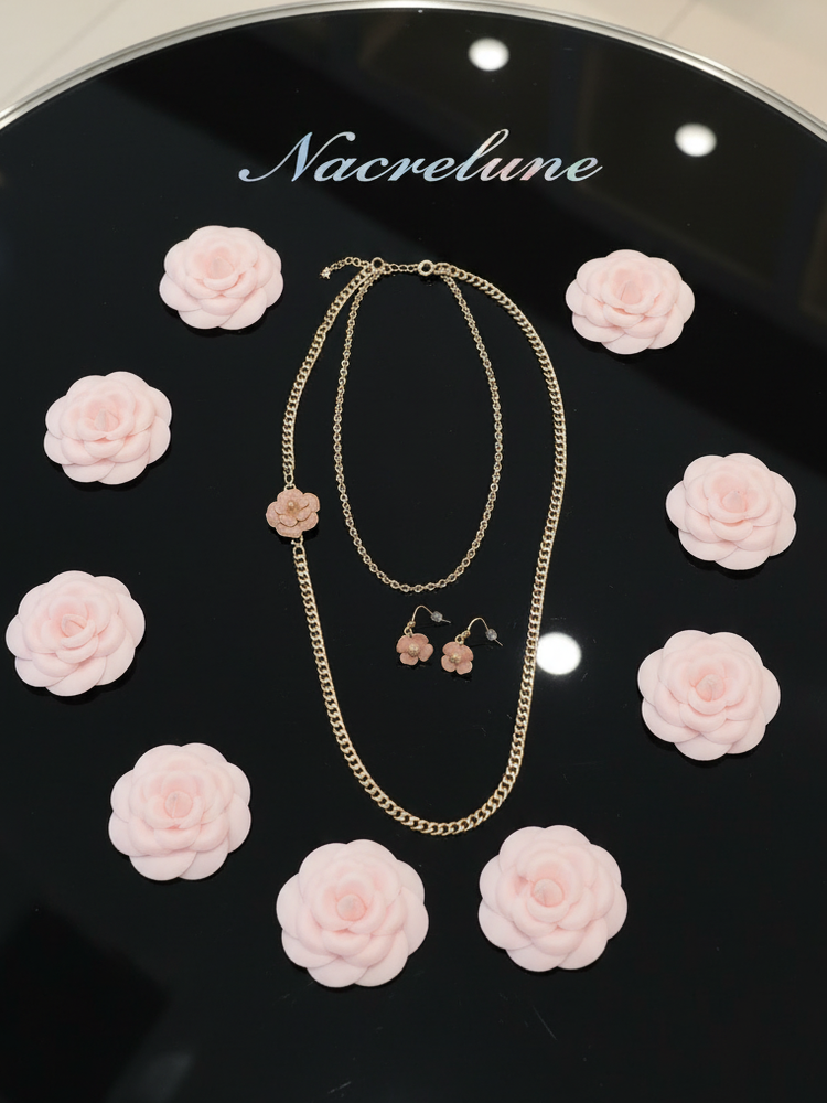 Ensemble Fantaisie Fleur Camelia - Bijou Floral Chic & Intemporel | NACRELUNE NACRELUNE parure