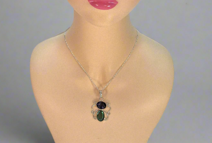 Pendentif en argent avec améthyste et topaze mystique taillées