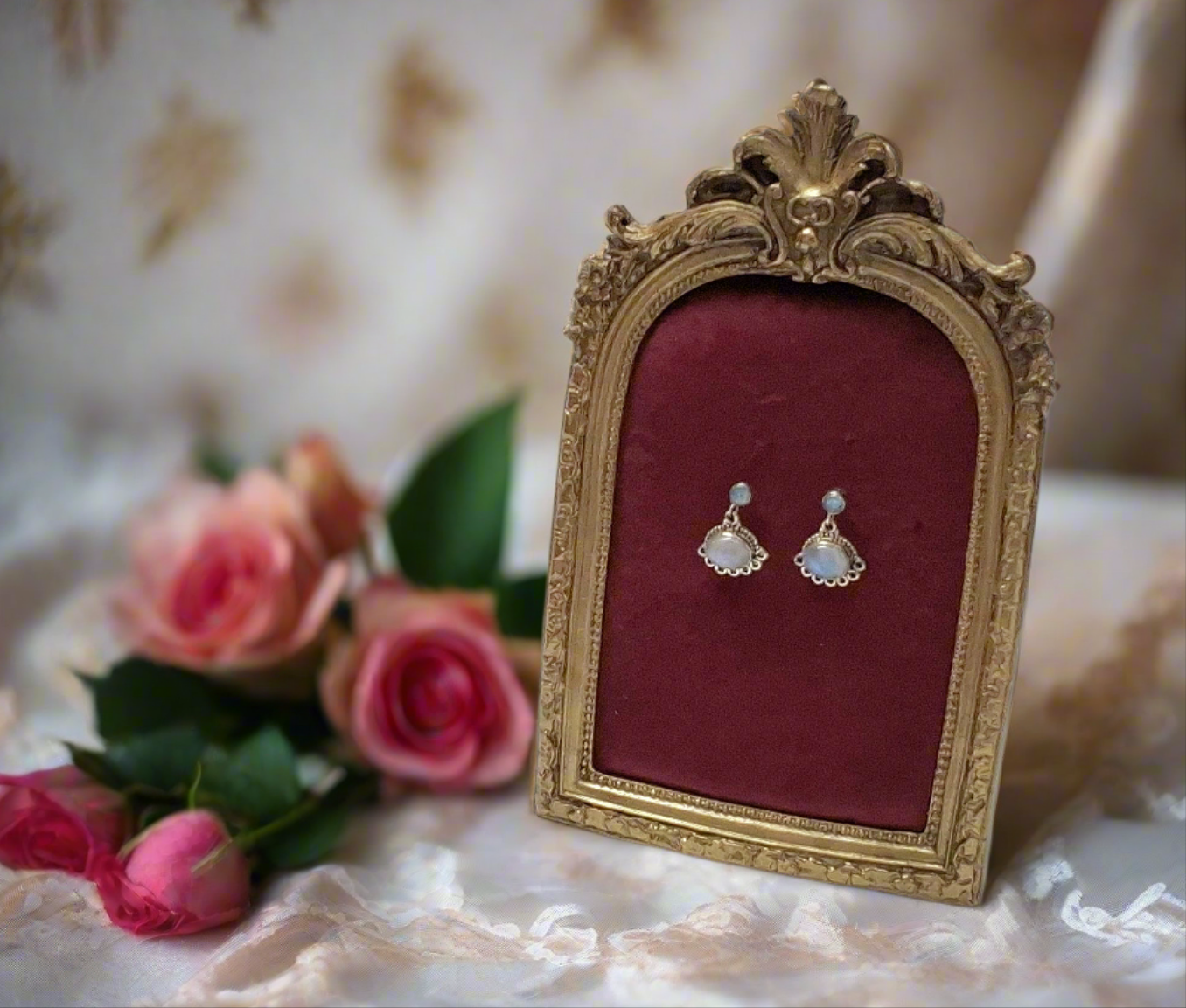 Boucles d'oreille en argent avec pierres de lune nacrelune.com boucles d'oreille