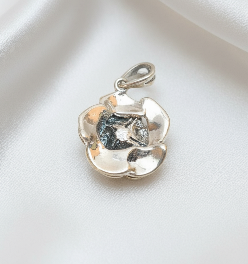 Pendentif Argent 925 & Marcassites | Rose Sculptée Art Déco – Nacrelune nacrelune.com pendentif