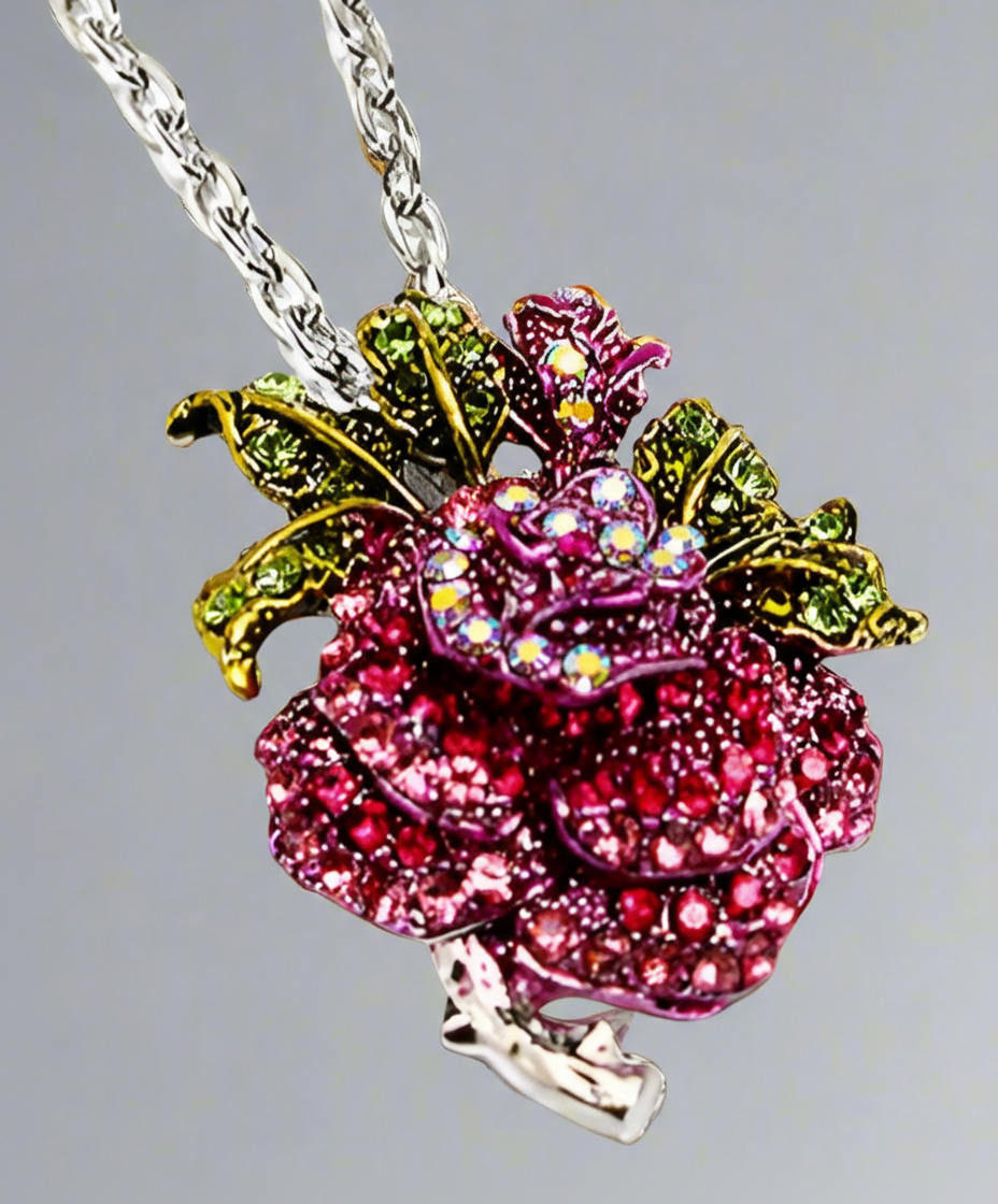 Pendentif en strass en forme de rose : 2 couleurs disponibles Rose NACRELUNE pendentif