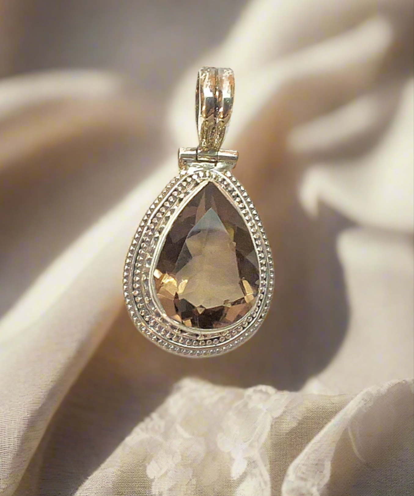 Pendentif en argent avec quartz fumé : choisissez votre modèle