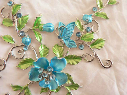 Parure fleurs, papillon et coccinelle en émail P106 (Bleu)