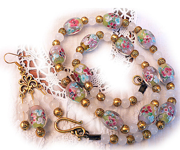 Floral glass bead set P245