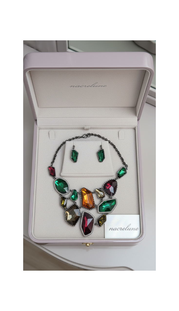 Parure en Strass Multicolores Très Légère | Collier et Boucles d'Oreilles | NACRELUNE nacrelune.com parure