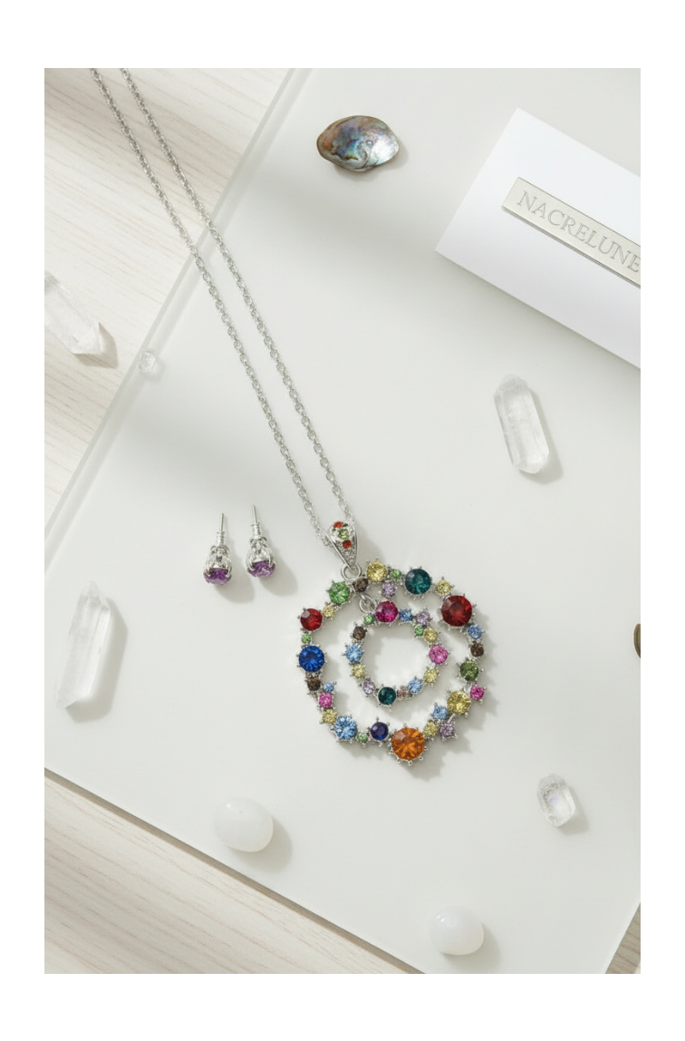 Parure sautoir avec cercles argentés et strass multicolores nacrelune.com parure