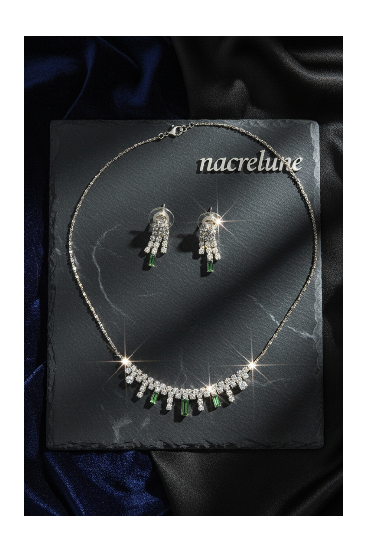 👑Pequeño conjunto de pedrería verde y blanca