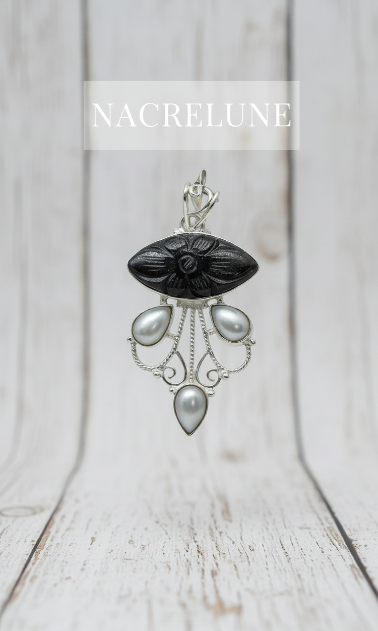 Pendentif Pierre de Soleil marine pailletée Sculptée & Perles — Argent 925 | NACRELUNE NACRELUNE pendentif