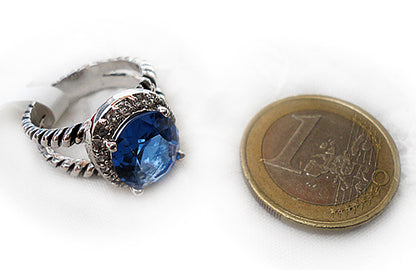 Oval blue topaz silver ring (Blue) R44