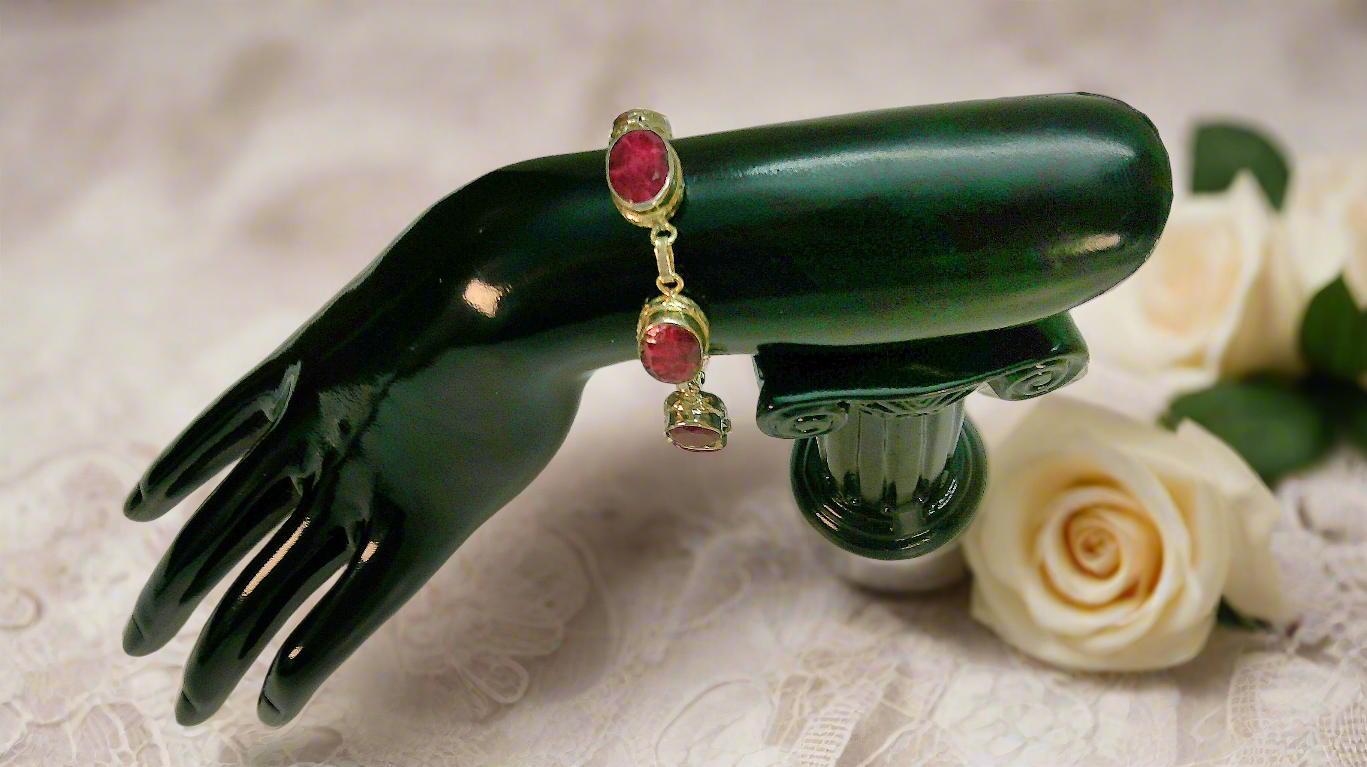 Bracelet en rubis facetté sur argent