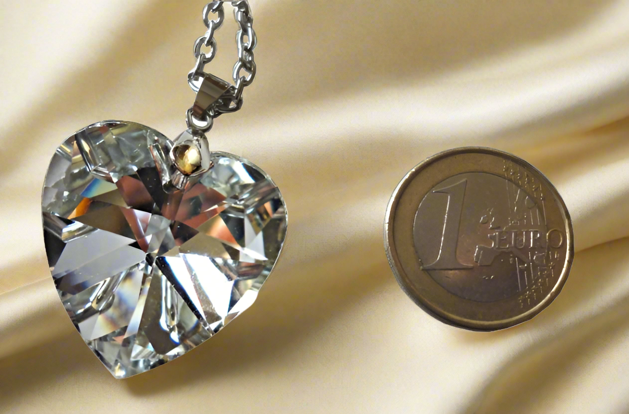 Pendentif coeur en cristal blanc