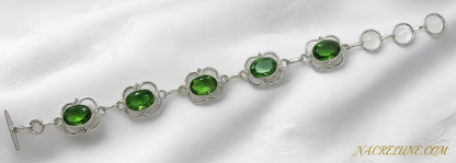 Bracelet en argent avec peridots(olivine) NACRELUNE bracelet