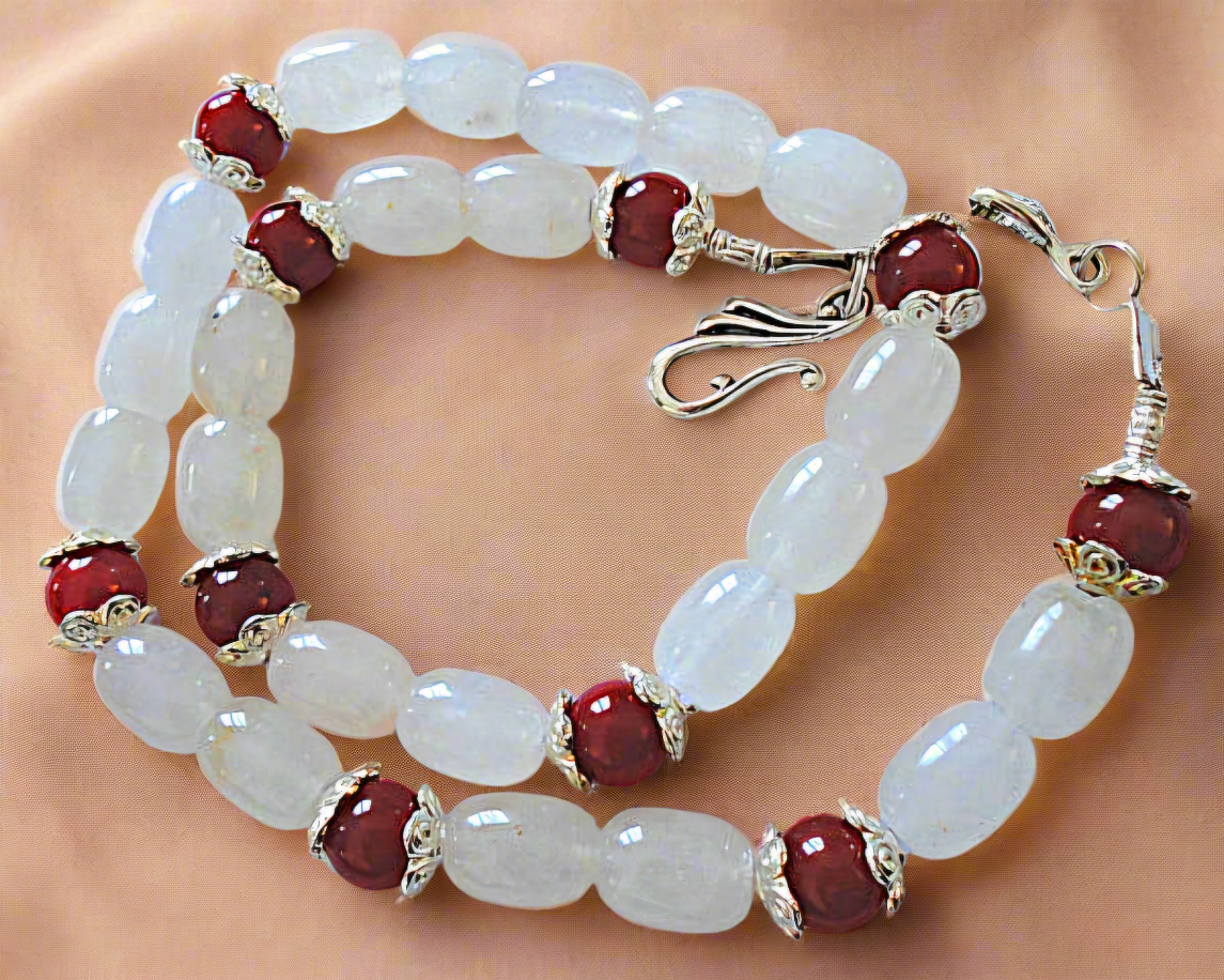 Parure toute en perles de  jade