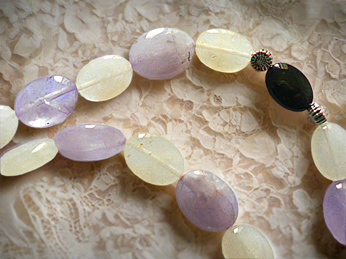 parure en perles naturelles d'améthystes citrines et onyx détail