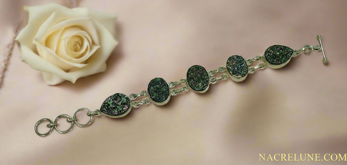 Bracelet en argent et titanites ou sphènes (pierres ovales 16X12mm) nacrelune.com bracelet