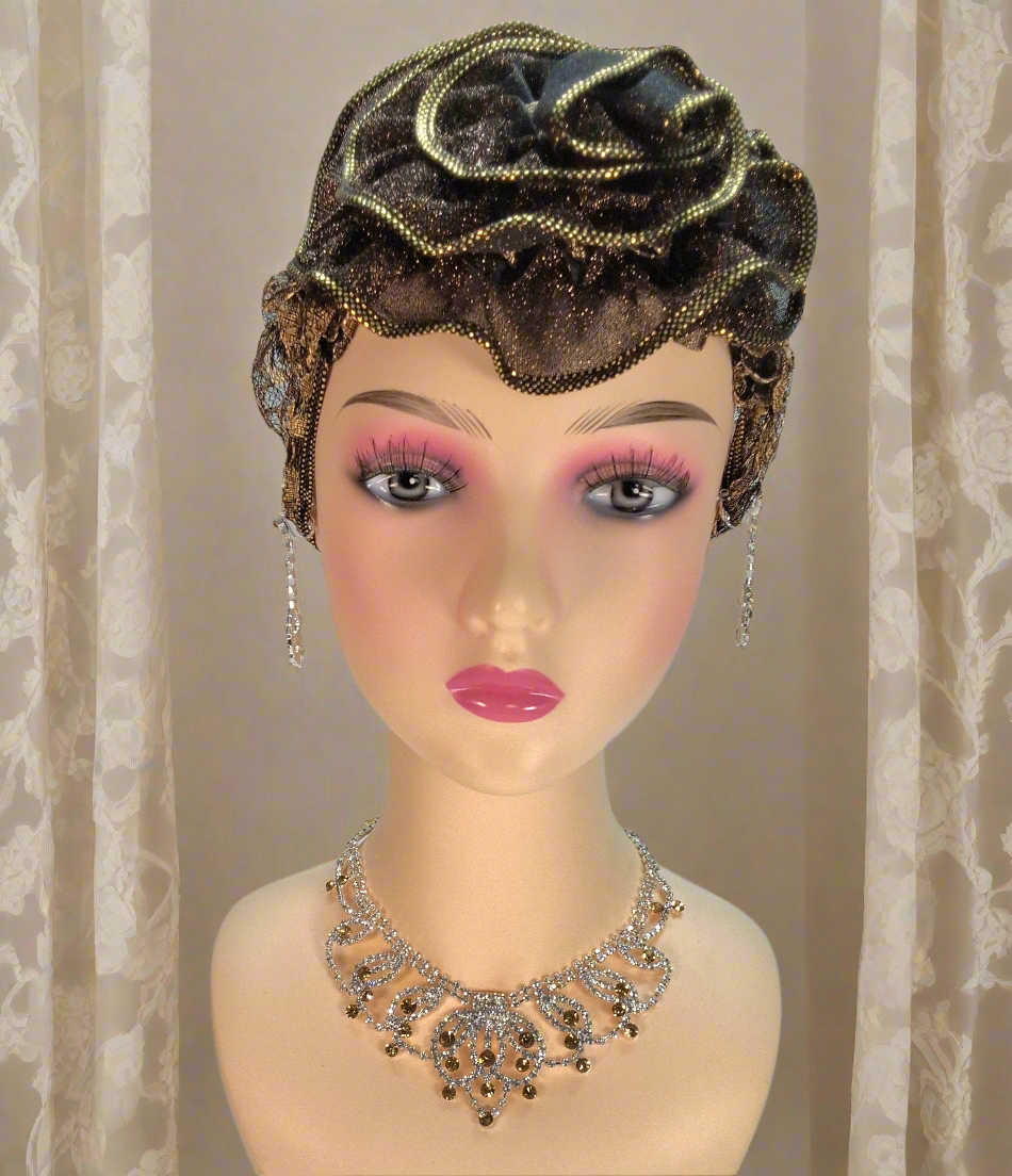 Parure en strass blancs et topazes