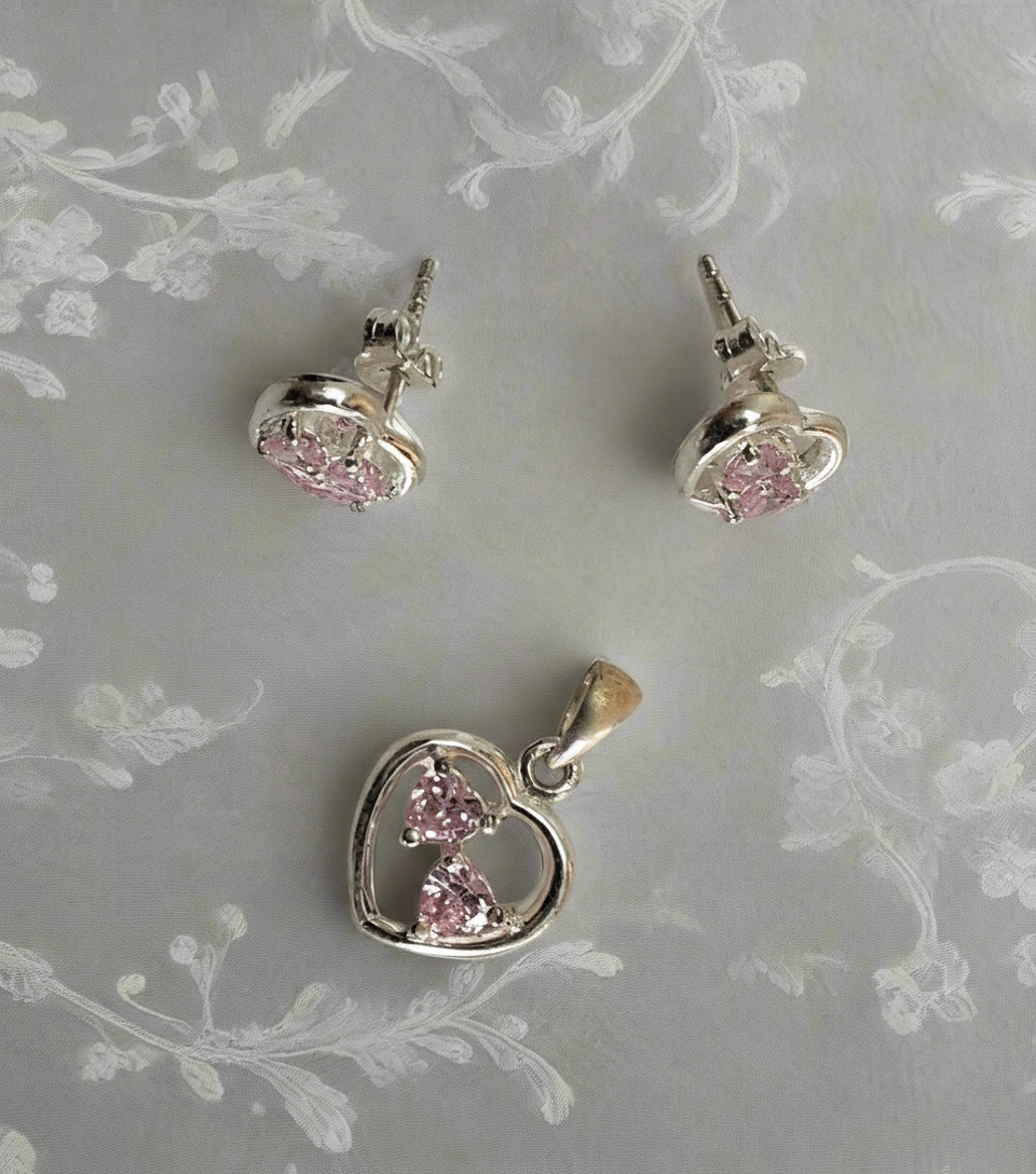 Petite parure coeurs strass roses NACRELUNE parure