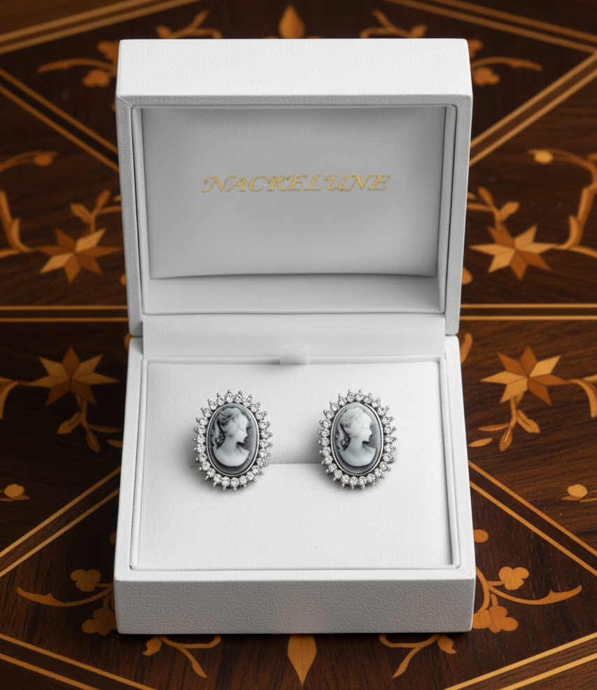 Boucles d'oreille camée fantaisie NACRELUNE boucles d'oreille