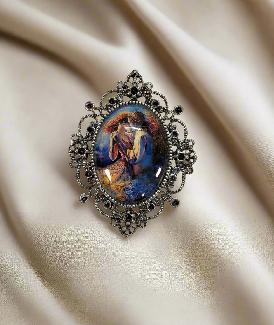 Pendentif grand camée fantasy couple dansant