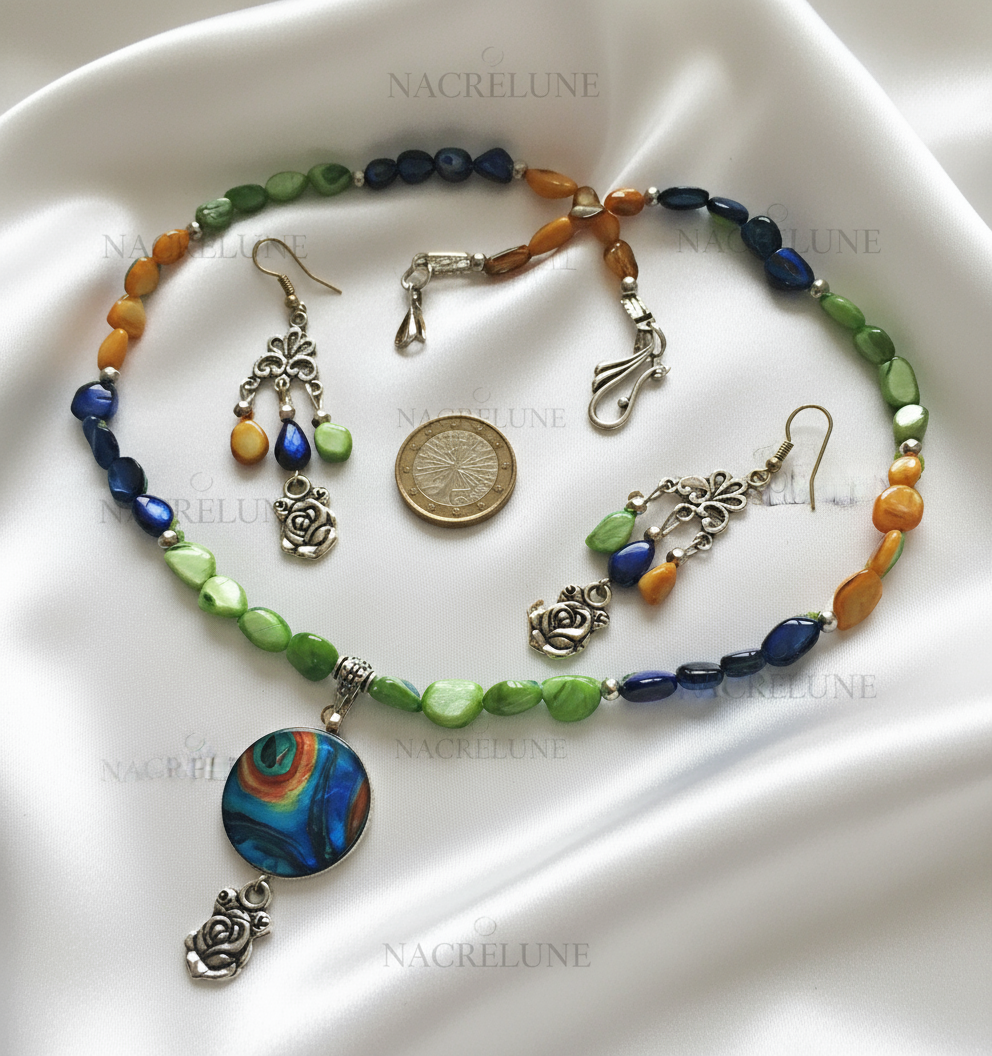 Parure en perles nacres de couleur et grande perle en nacre peinte NACRELUNE parure