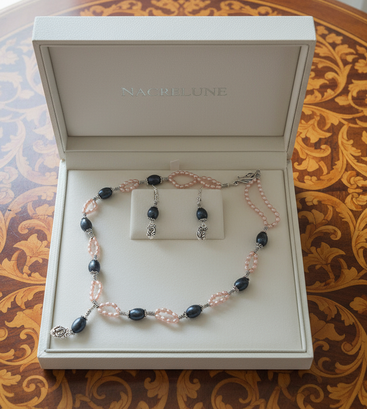 Parure en petites perles de culture couleur saumon et perles de labradorite naturelle polies NACRELUNE parure