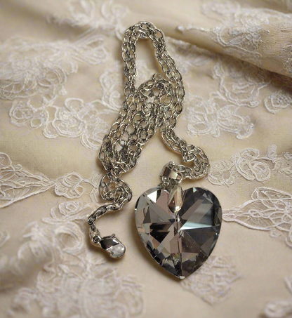 Pendentif coeur en cristal : choisissez votre couleur