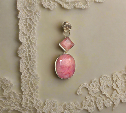 Pendentif en argent 925 avec rubis facetté