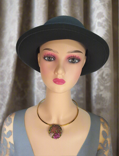 Pendentif en émail fleur, choisissez votre couleur