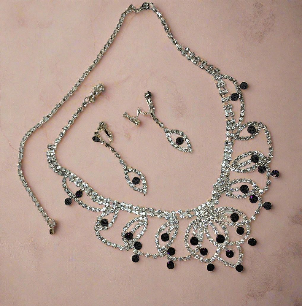 Parure en strass blancs et topazes