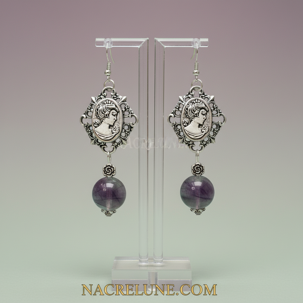 Boucles d'oreille en fluorite naturelle avec camée nacrelune.com boucles d'oreille
