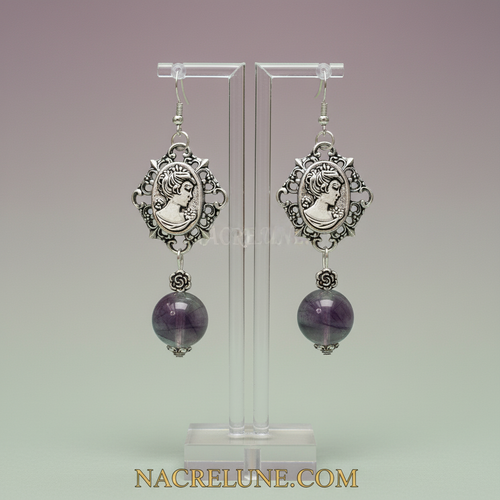 Boucles d'oreille en fluorite naturelle avec camée nacrelune.com boucles d'oreille